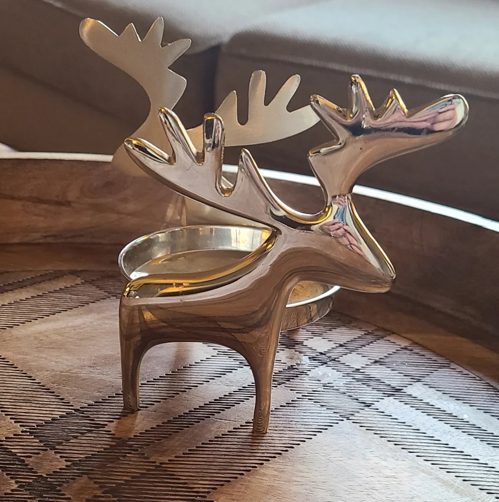 Crate & Barrel Reindeer pillar Candle Holder 4.75